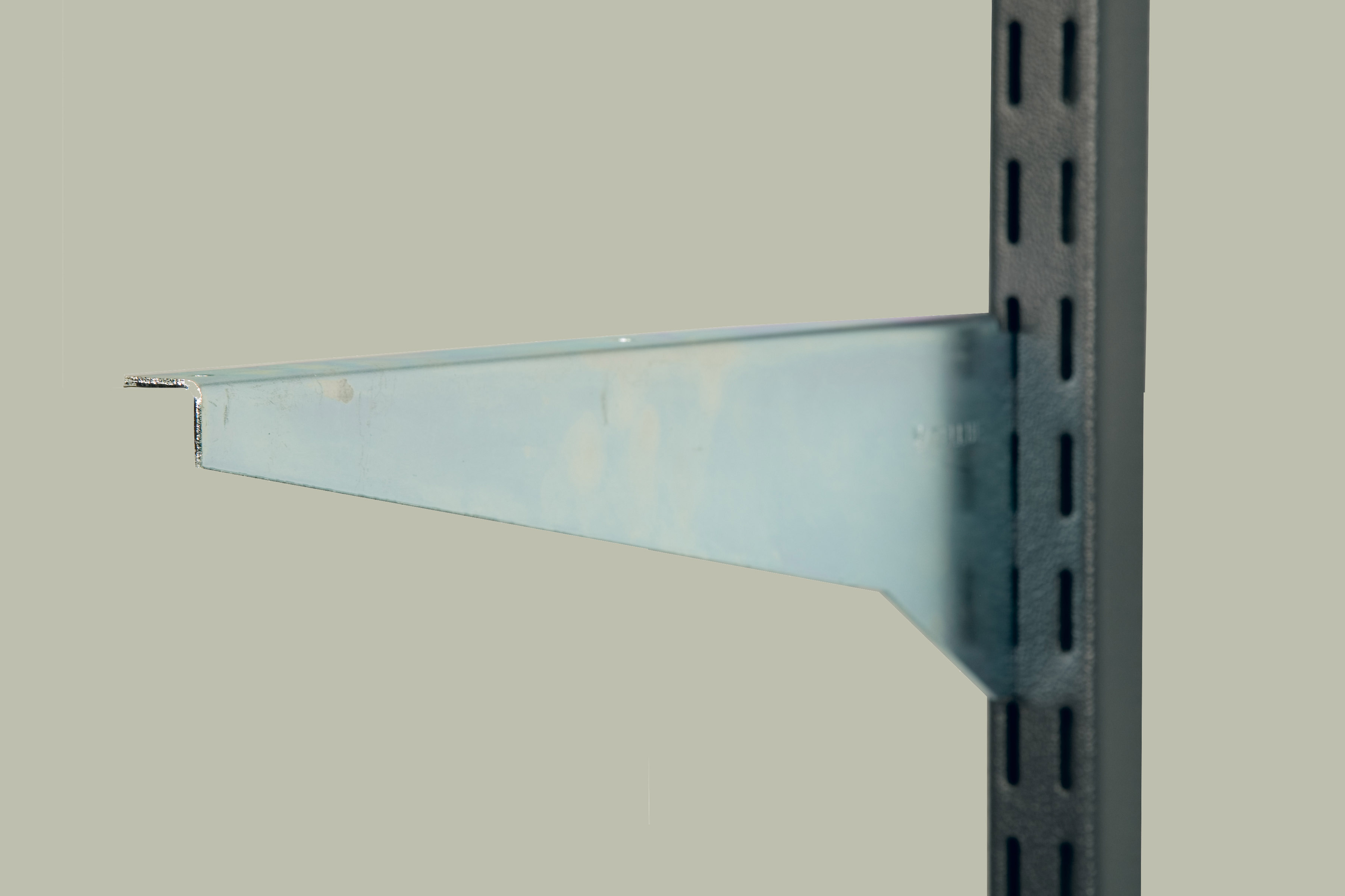 Konsol för trähylla